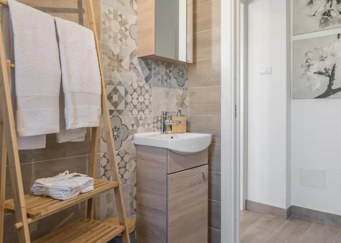 Apartment Enjoy And Fly